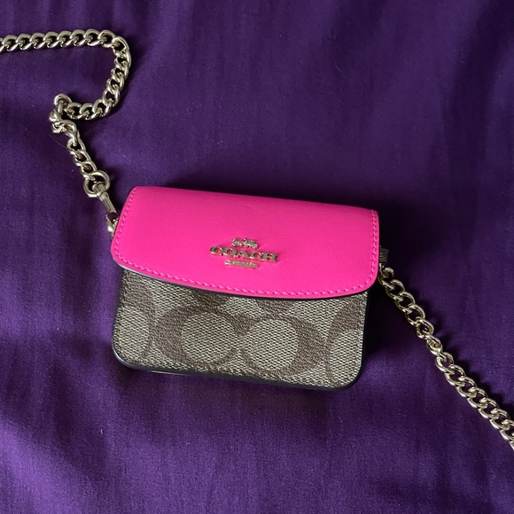 Coach Signature Crossbody Bag with Pink and Orange Accents - Picture 5 of 6